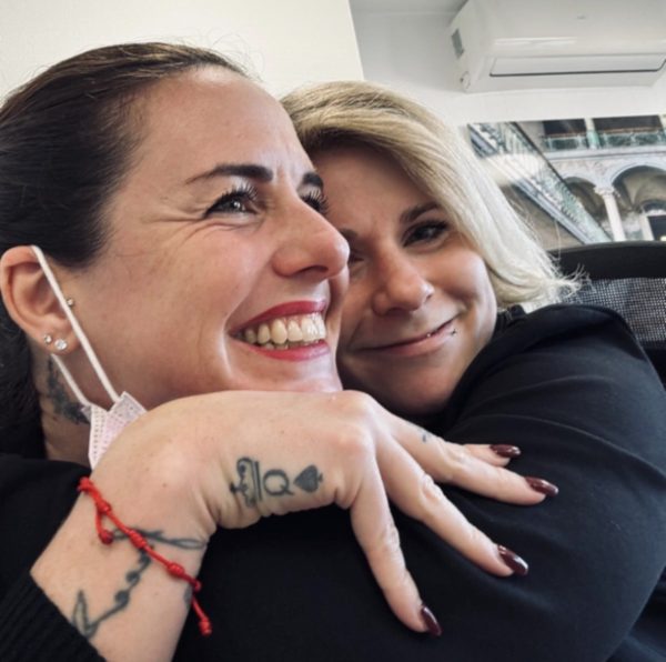 Tatti & Jenny Freude bei der Arbeit